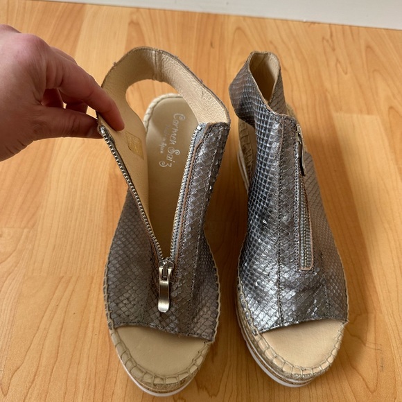 Carmen Saiz Zip-Up Wedge Platform Espadrille Sandal in Silver / Size 41 (US 10) - Picture 5 of 5